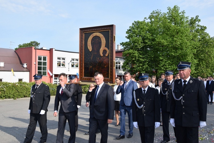 Powitanie ikony MB Częstochowskiej w Górze św. Małgorzaty