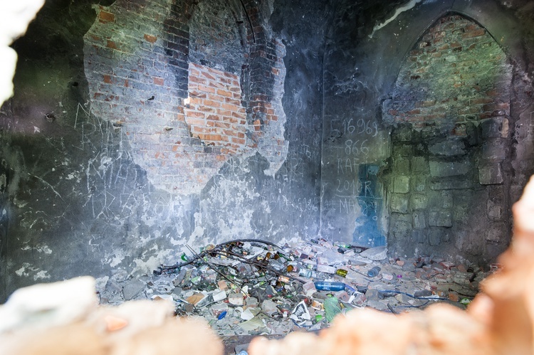 Kaplica Maria Hilf na granicy Piekar Śląskich i Bytomia 