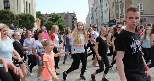 Charytatywna zumba w Głogowie