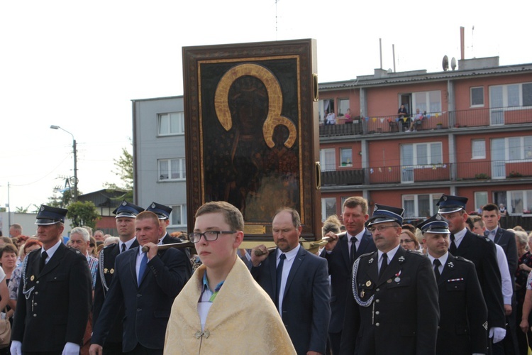 Powitanie ikony MB Częstochowskiej w Piątku