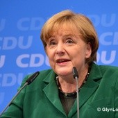 Merkel: religia należy do sfery publicznej