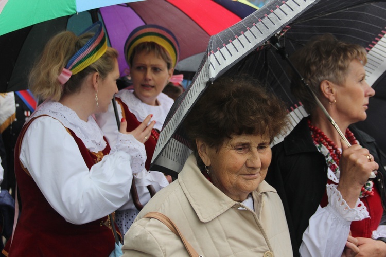 Powitanie ikony MB Częstochowskiej w Łękach Kościelnych