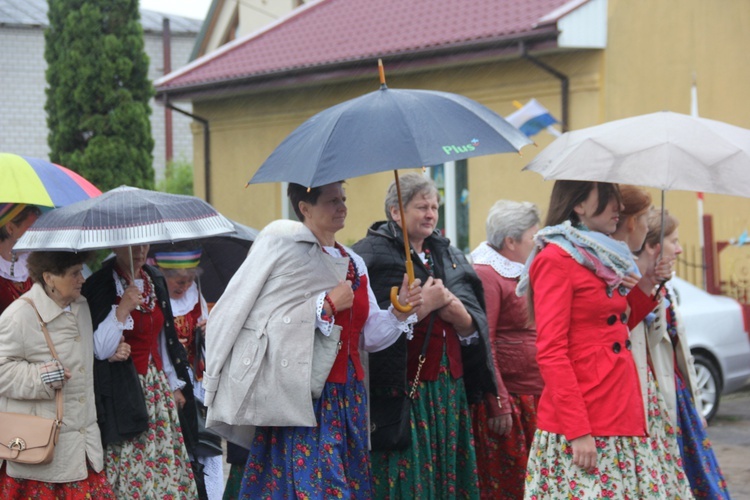 Powitanie ikony MB Częstochowskiej w Łękach Kościelnych