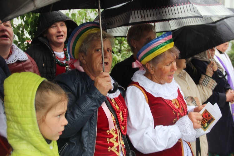 Powitanie ikony MB Częstochowskiej w Łękach Kościelnych