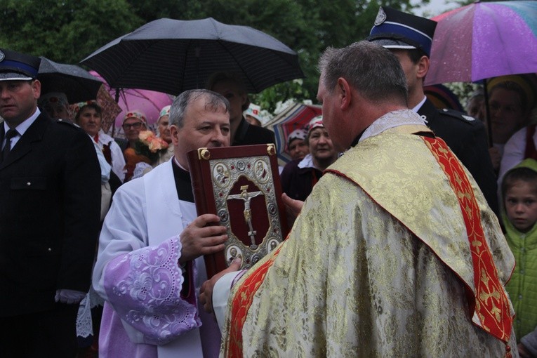 Powitanie ikony MB Częstochowskiej w Łękach Kościelnych
