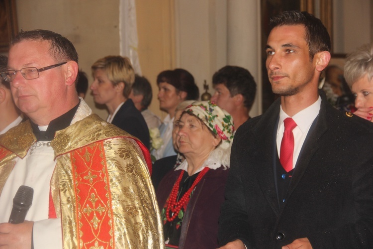 Powitanie ikony MB Częstochowskiej w Łękach Kościelnych