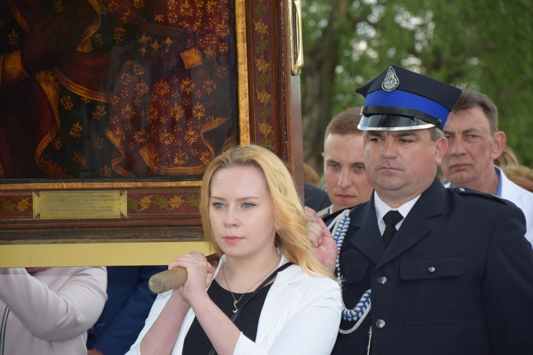 Powitanie ikony MB Częstochowskiej w Orłowie