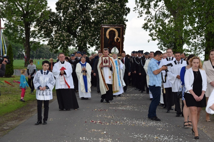 Powitanie ikony MB Częstochowskiej w Orłowie