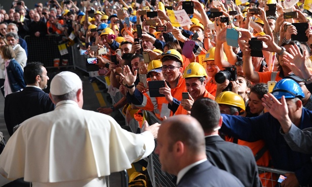 Franciszek przestrzegł przed lekkomyślnym zwalnianiem pracowników