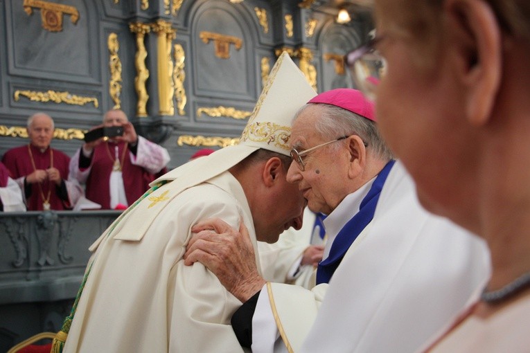 Sakra abp. Andrzeja Józwowicza