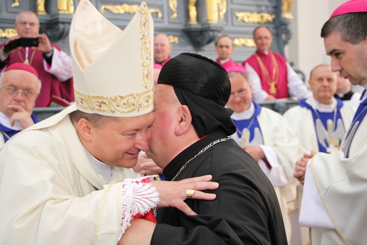 Sakra abp. Andrzeja Józwowicza