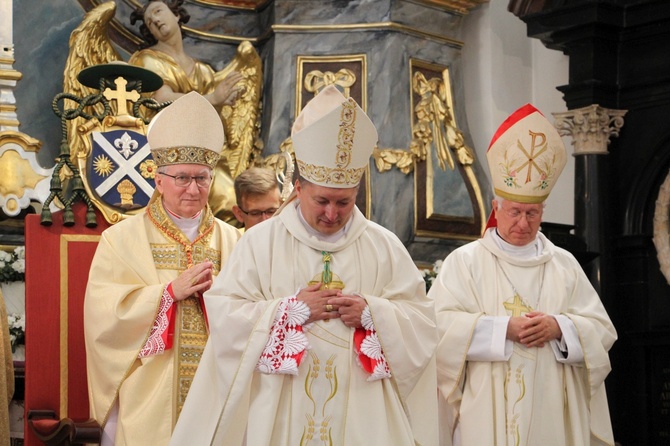 Sakra abp. Andrzeja Józwowicza