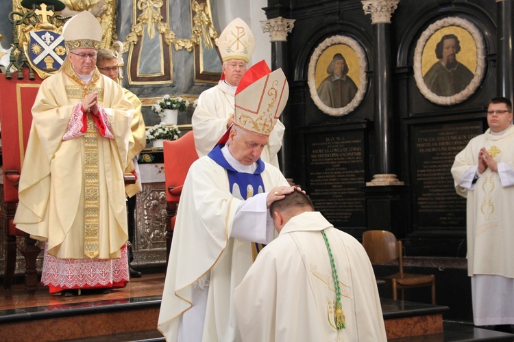 Sakra abp. Andrzeja Józwowicza