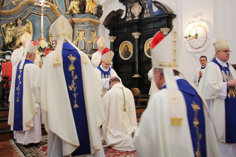 Sakra abp. Andrzeja Józwowicza