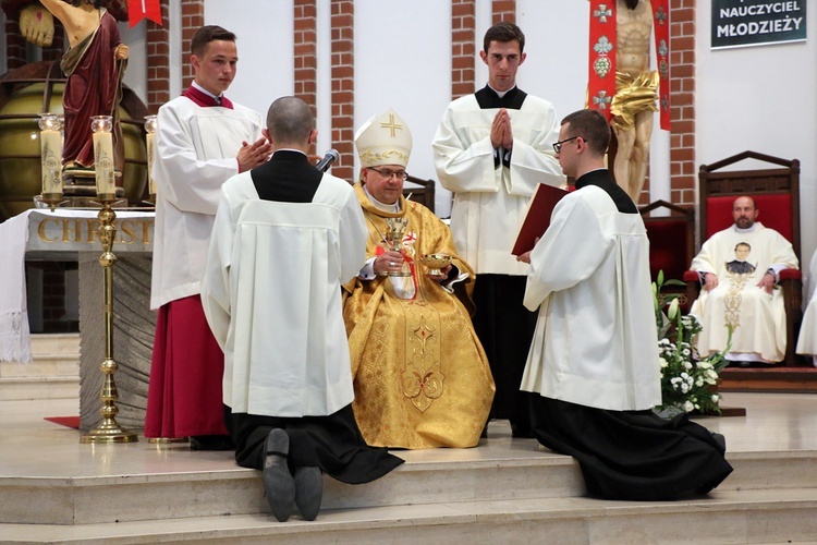 Święcenia kapłańskie u salezjanów 2017