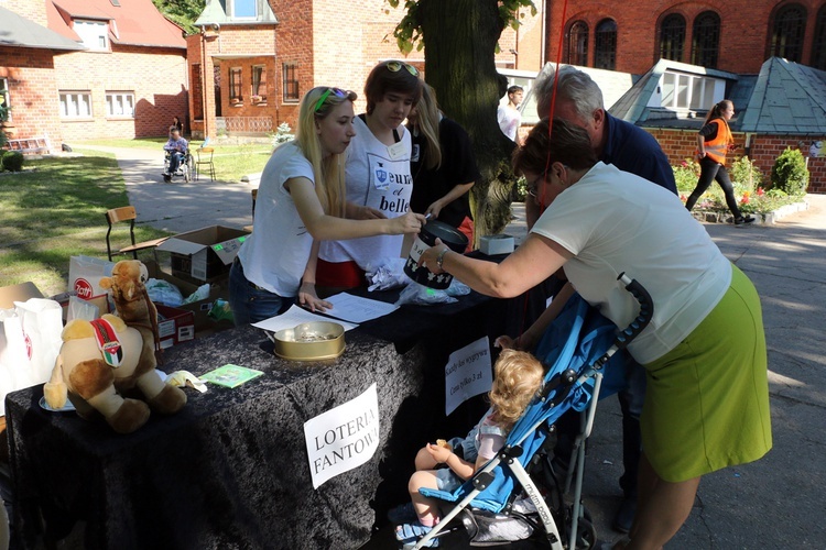 Piknik w parafii św. Jadwigi na Kozanowie