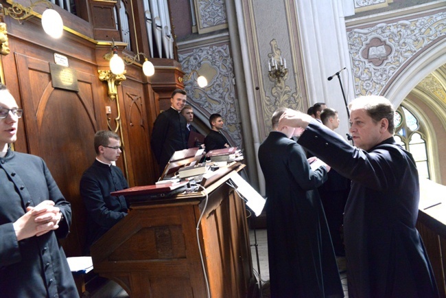 Liturgia święceń kapłańskich w radomskiej katedrze