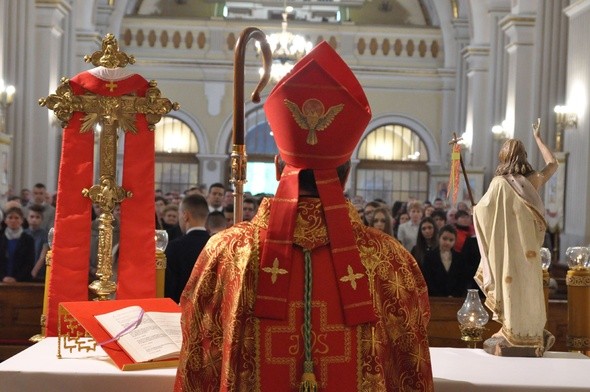 Nauczanie Kościoła o Duchu Świętym było wyrażane w sposób zwyczajny i uroczysty 