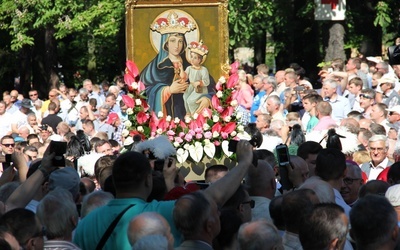 Pielgrzymka Mężczyzn do Piekar Śląskich minuta po minucie