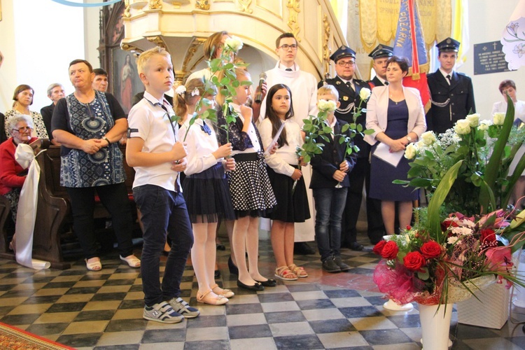 Powitanie ikony MB Częstochowskiej w Bielawach