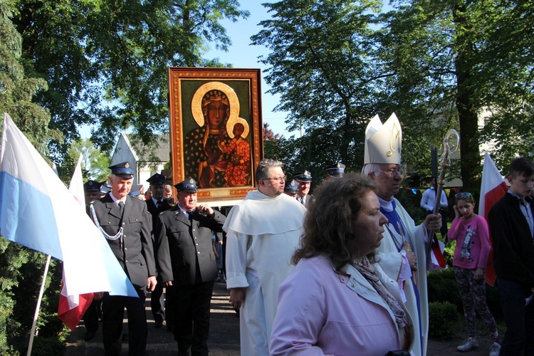 Powitanie ikony MB Częstochowskiej w Bielawach