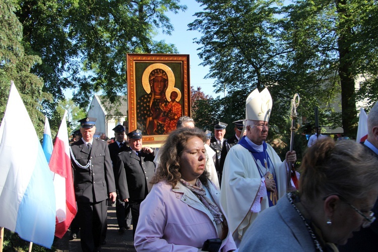 Powitanie ikony MB Częstochowskiej w Bielawach