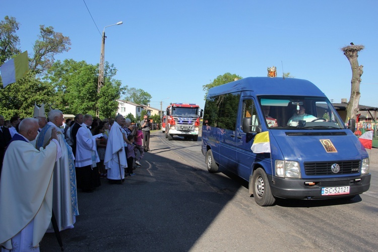 Powitanie ikony MB Częstochowskiej w Bielawach