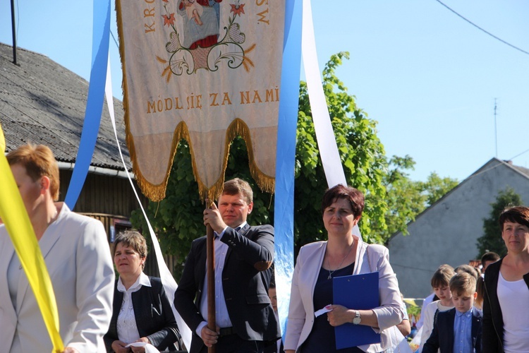 Powitanie ikony MB Częstochowskiej w Bielawach