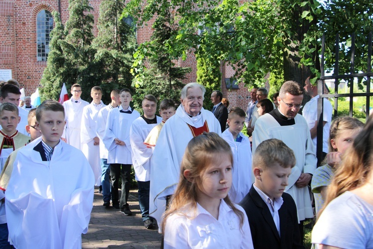 Powitanie ikony MB Częstochowskiej w Bielawach