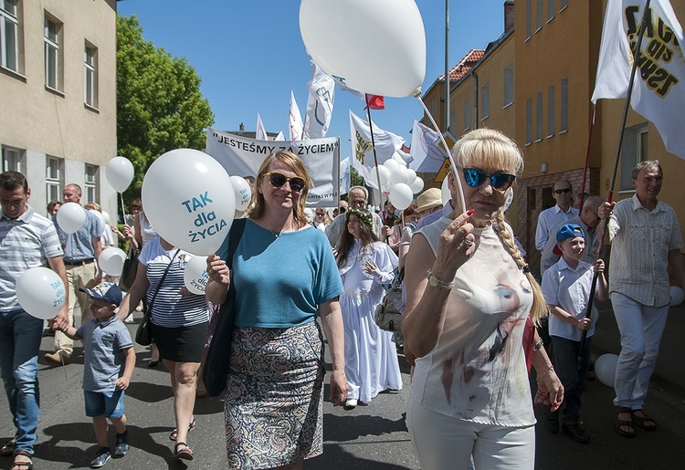 Marsz dla życia i rodziny w Pile