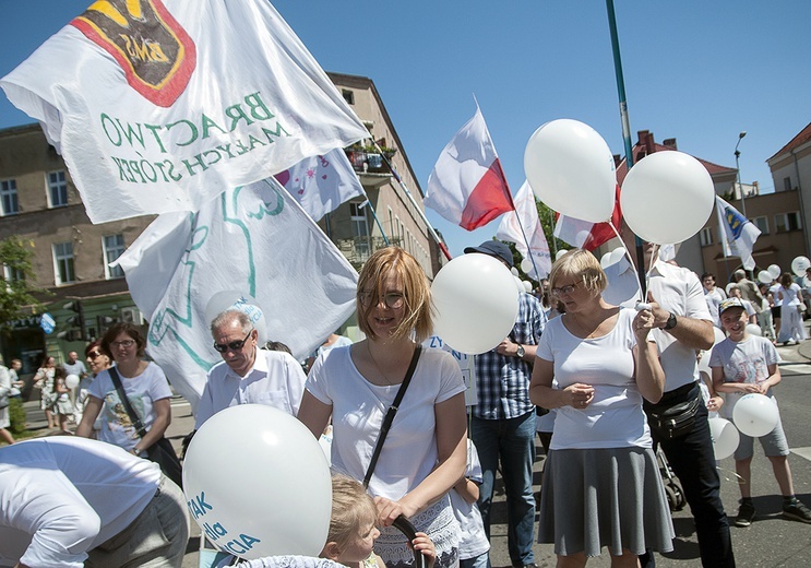 Marsz dla życia i rodziny w Pile