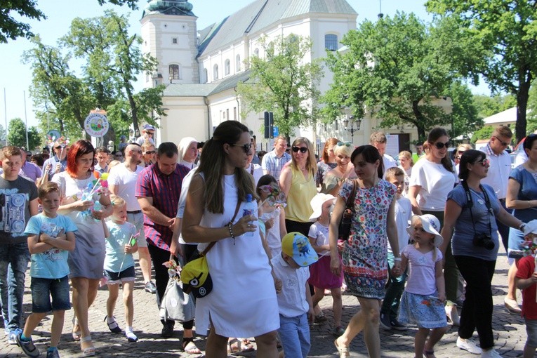 IV Marsz dla Życia Rodziny w Łowiczu