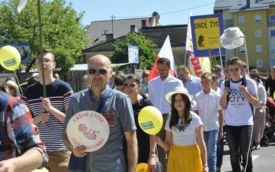 Po raz szósty ulicami Skierniewic przeszedł Marsz dla Życia i Rodziny