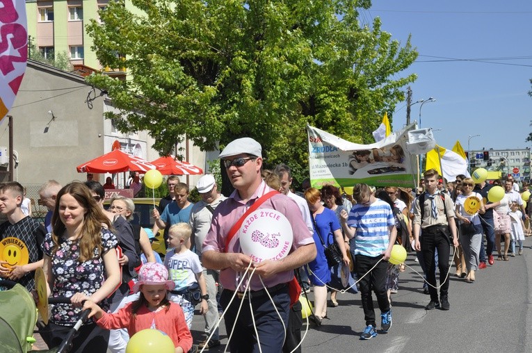 VI Marsz dla Życia i Rodziny w Skierniewicach