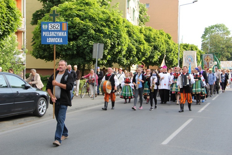 362. Łowicka Piesza Pielgrzymka na Jasną Górę, cz. I