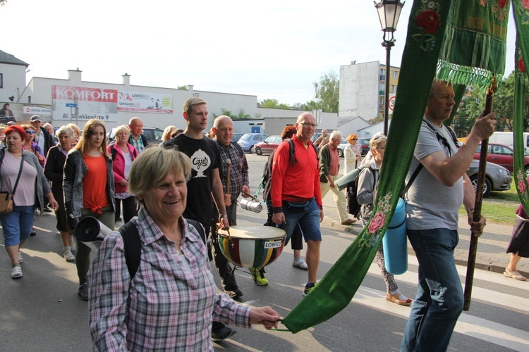 362. Łowicka Piesza Pielgrzymka na Jasną Górę, cz. I