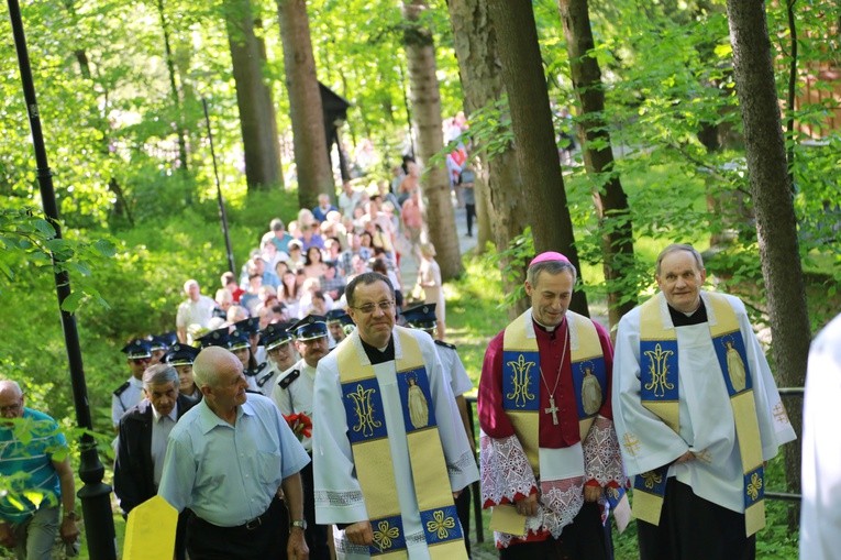 Procesja do Królowej Krynickich Zdrojów