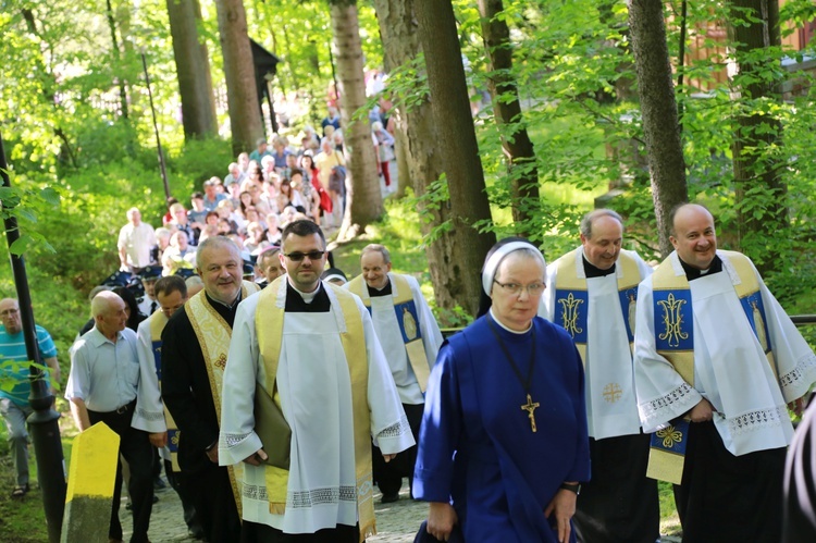 Procesja do Królowej Krynickich Zdrojów