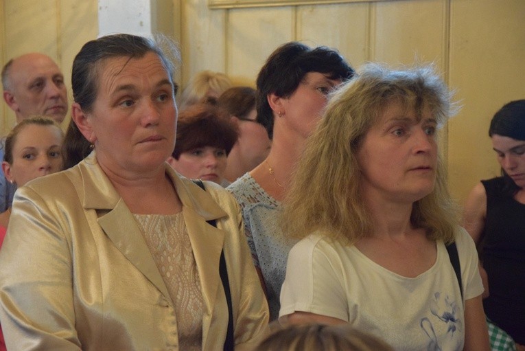 Powitanie ikony MB Częstochowskiej w Oszkowicach