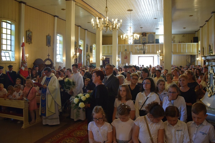 Powitanie ikony MB Częstochowskiej w Oszkowicach