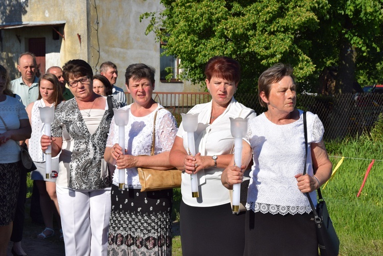 Powitanie ikony MB Częstochowskiej w Oszkowicach