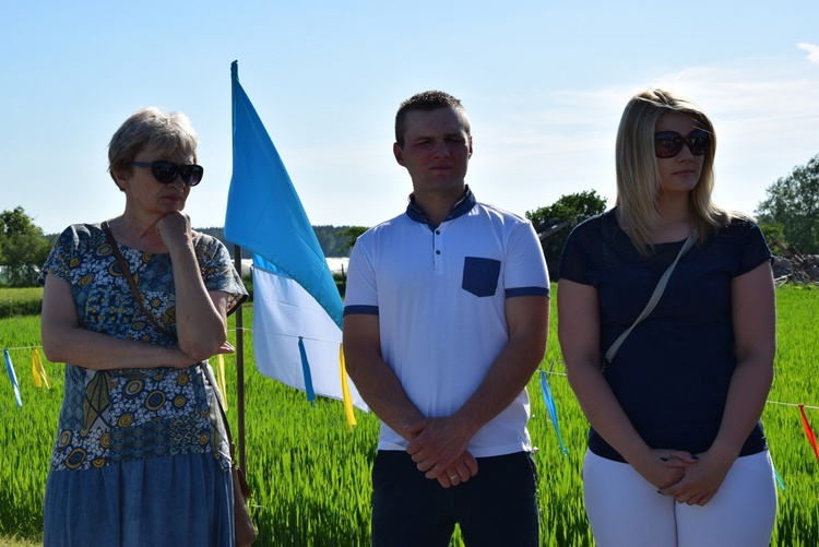 Powitanie ikony MB Częstochowskiej w Oszkowicach