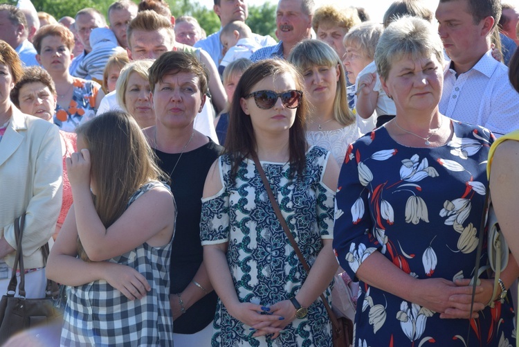 Powitanie ikony MB Częstochowskiej w Oszkowicach