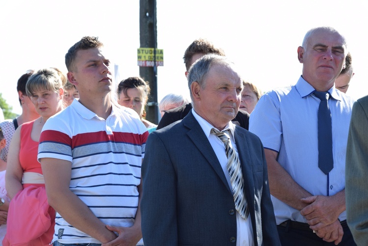 Powitanie ikony MB Częstochowskiej w Oszkowicach