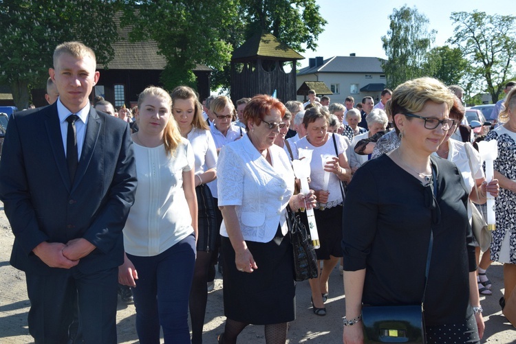 Powitanie ikony MB Częstochowskiej w Oszkowicach