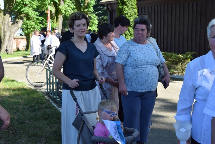 Powitanie ikony MB Częstochowskiej w Oszkowicach