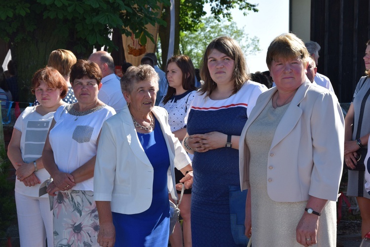 Powitanie ikony MB Częstochowskiej w Oszkowicach