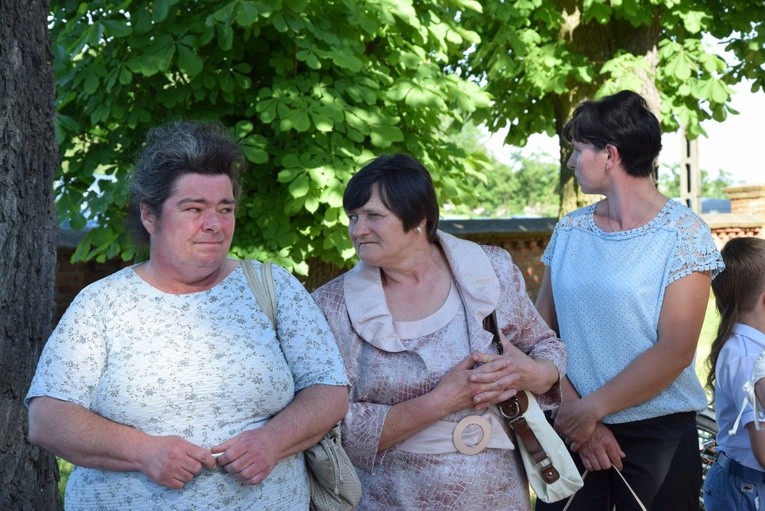 Powitanie ikony MB Częstochowskiej w Oszkowicach