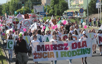 ▲	Lubiński Marsz Dla Życia i Rodziny odbył się po raz czwarty. 