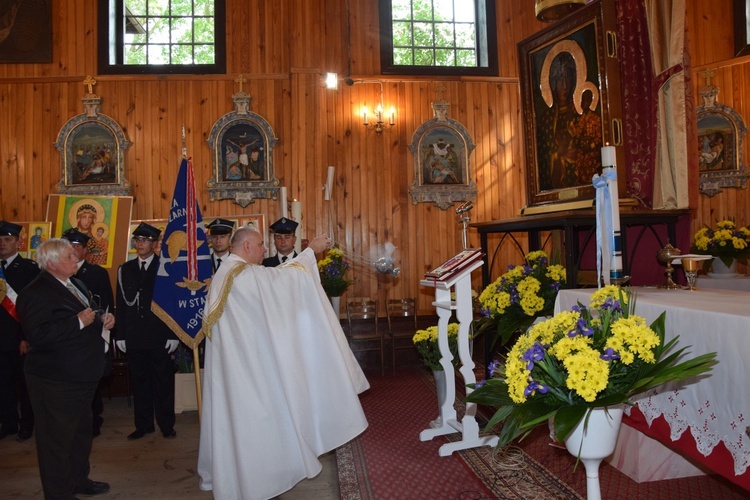 Powianie ikony MB Częstochowskiej w Starym Waliszewie